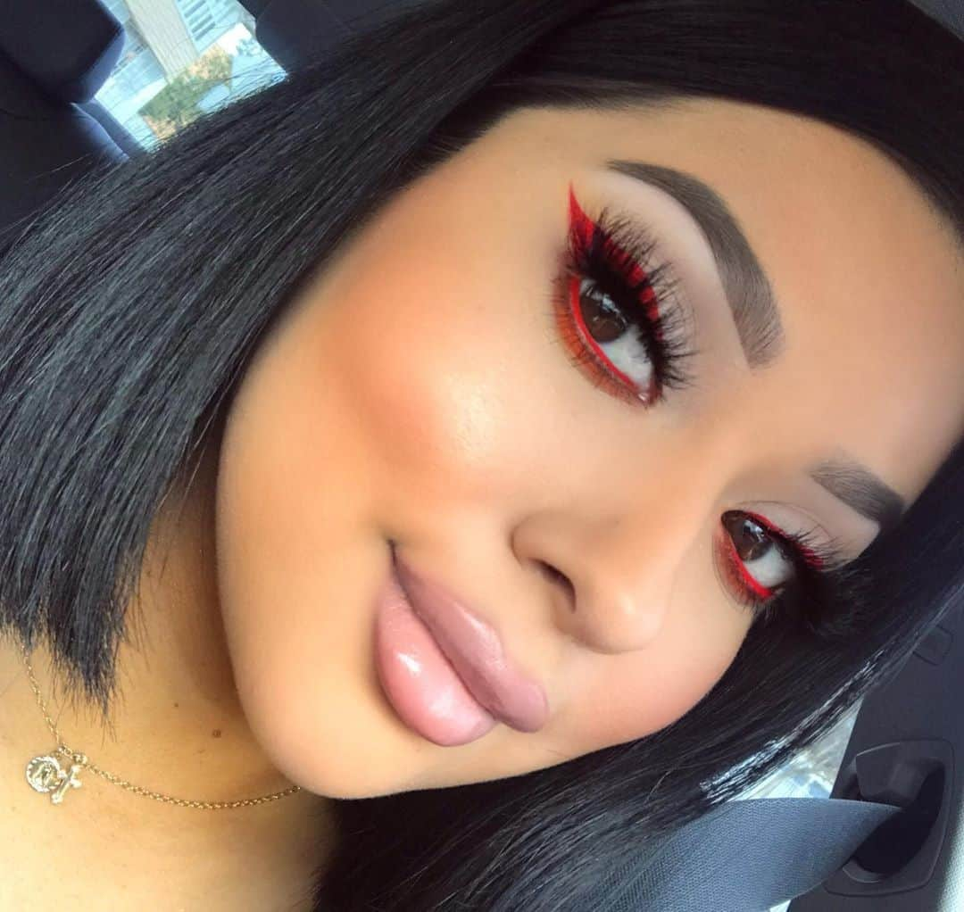 NYX Cosmeticsさんのインスタグラム写真 - (NYX CosmeticsInstagram)「COME THRU LINER! 👏🔥 @cristaldaniela creates this fierce, fiery liner using our #EpicWear Liquid Liner in 'Red' ❤️ || #nyxcosmetics #nyxprofessionalmakeup #crueltyfreebeauty」3月28日 2時58分 - nyxcosmetics