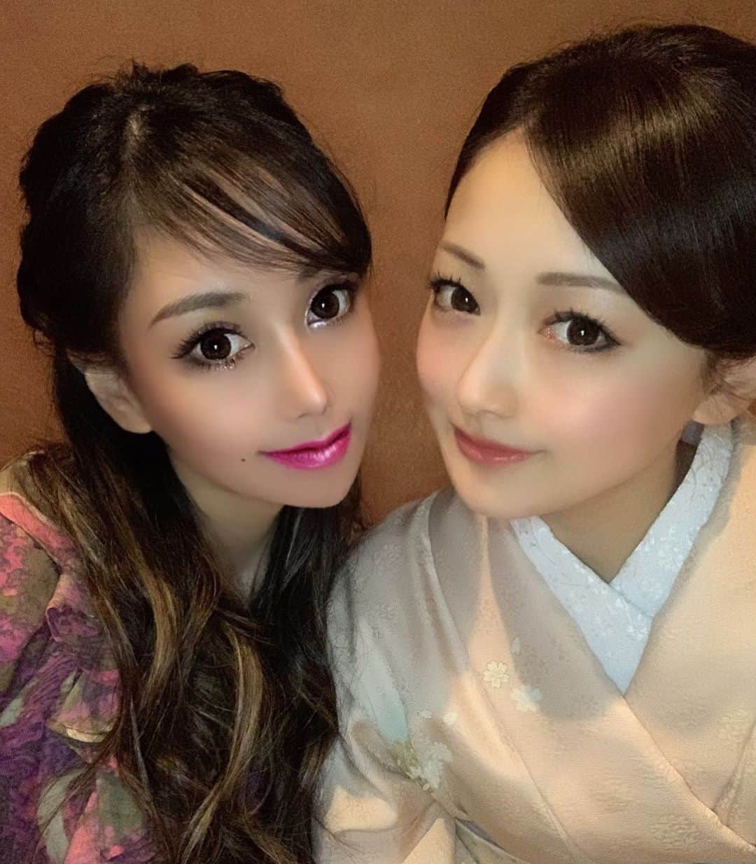 百合華さんのインスタグラム写真 - (百合華Instagram)「Girls night out 🥰🥰🥰 ﻿ ﻿ See you next month ❤️﻿ ﻿ #japan﻿ #日本﻿ #tokyo﻿ #東京﻿ #ginza﻿ #銀座﻿ #銀座８丁目﻿ #焼鳥﻿ #焼き鳥﻿ #焼鳥割烹﻿ #dinner ﻿ #dinnertime ﻿ #ディナータイム﻿ #ディナーコース﻿ #女子会﻿ #女子会ディナー﻿ #だいすき﻿ #大好き﻿ #仲良し﻿ #friends ﻿ #友達 ﻿ #美容﻿ #グルメ﻿ #旅行﻿ #girls﻿ #girlstalk ﻿ #ガールズトーク﻿」3月28日 13時28分 - yurika.lovelily