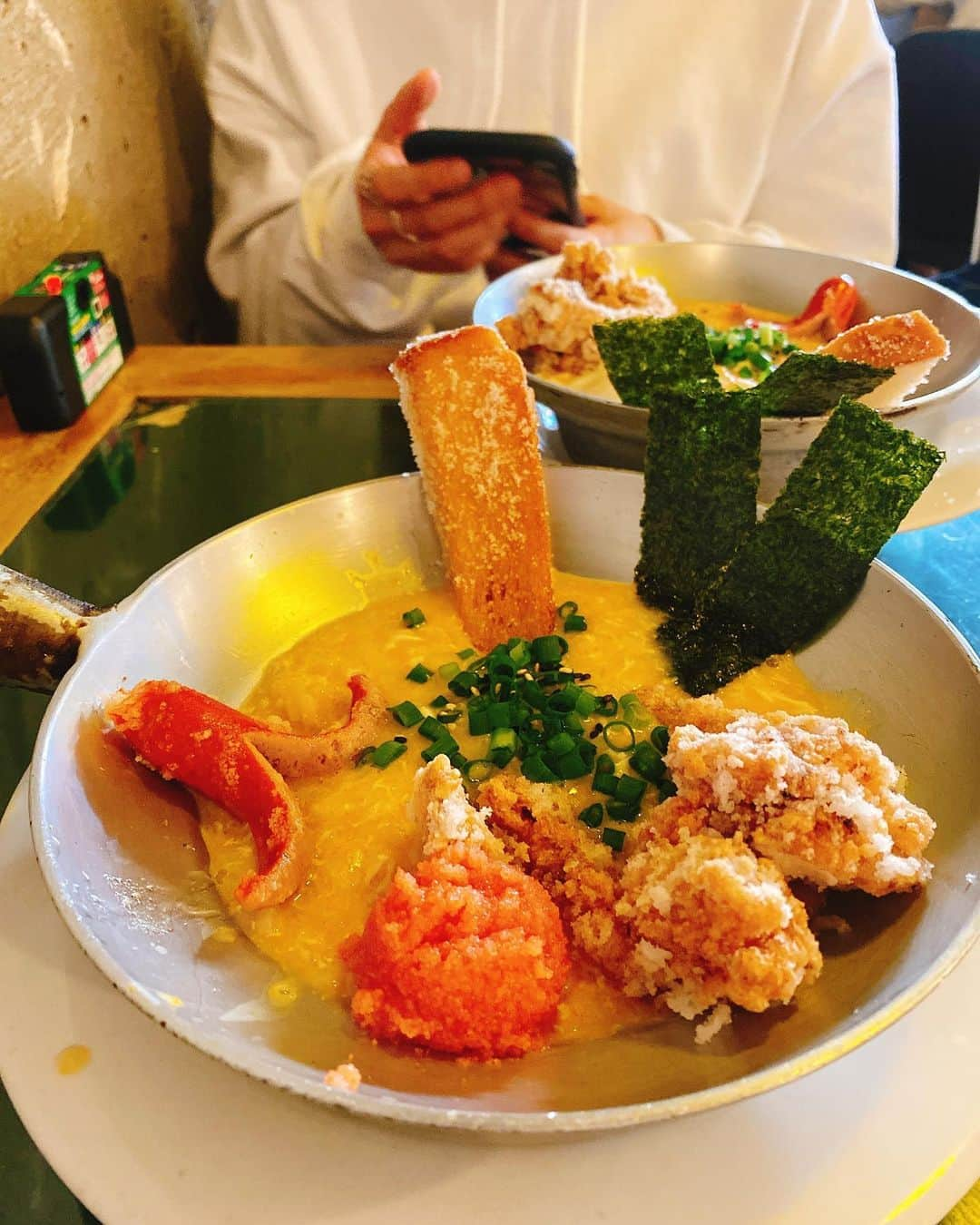 藤江れいなさんのインスタグラム写真 - (藤江れいなInstagram)「ずっと気になっていた おじやんカフェ、だいぶ前になるけど行けたんだ♡🥺 おじやに揚げパン刺さってると言う衝撃(笑) 美味しかったな〜💓 #おじやんカフェ #下北沢」3月28日 6時37分 - 01nyan0201