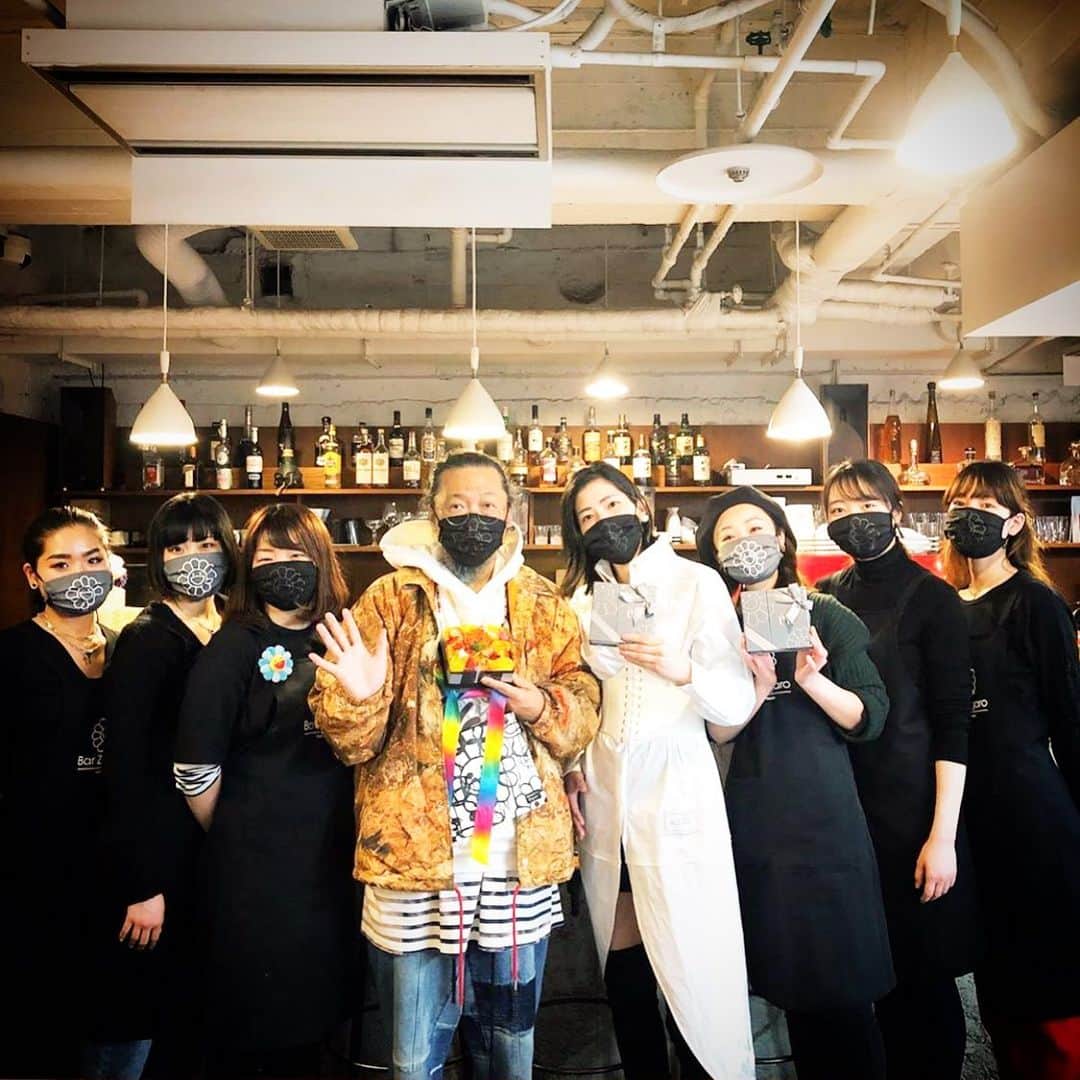 村上隆さんのインスタグラム写真 (村上隆Instagram)「Annoncent regarding our été x Bar