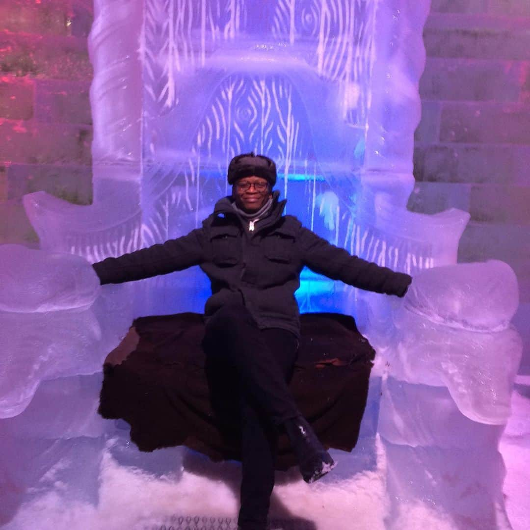 ラリー・ギリアード・Jrさんのインスタグラム写真 - (ラリー・ギリアード・JrInstagram)「That “Ice Hotel” trip with @jadon_gilliard @michaela_jolie & @michelleparessofficial ! Everything but the lights was literally made out of ice! Check one out if you never have! #winterbreak #icehotelquebec #quebec #quebeccity #travel #2020」3月28日 8時13分 - thereallgjr