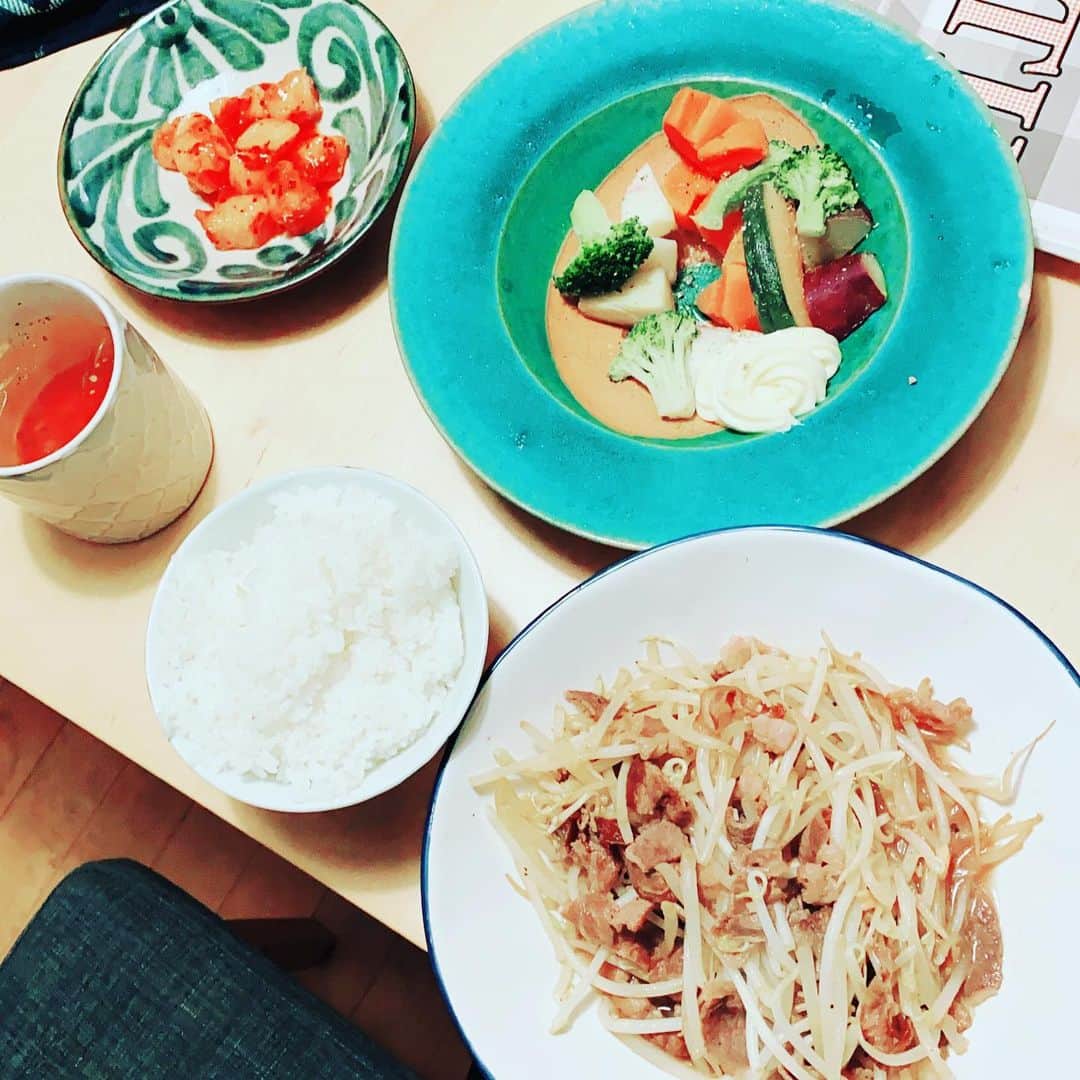 ただすけのインスタグラム：「最近、炒める事を覚えました #男の手料理　#名も無き料理　#冨田さんではありません」