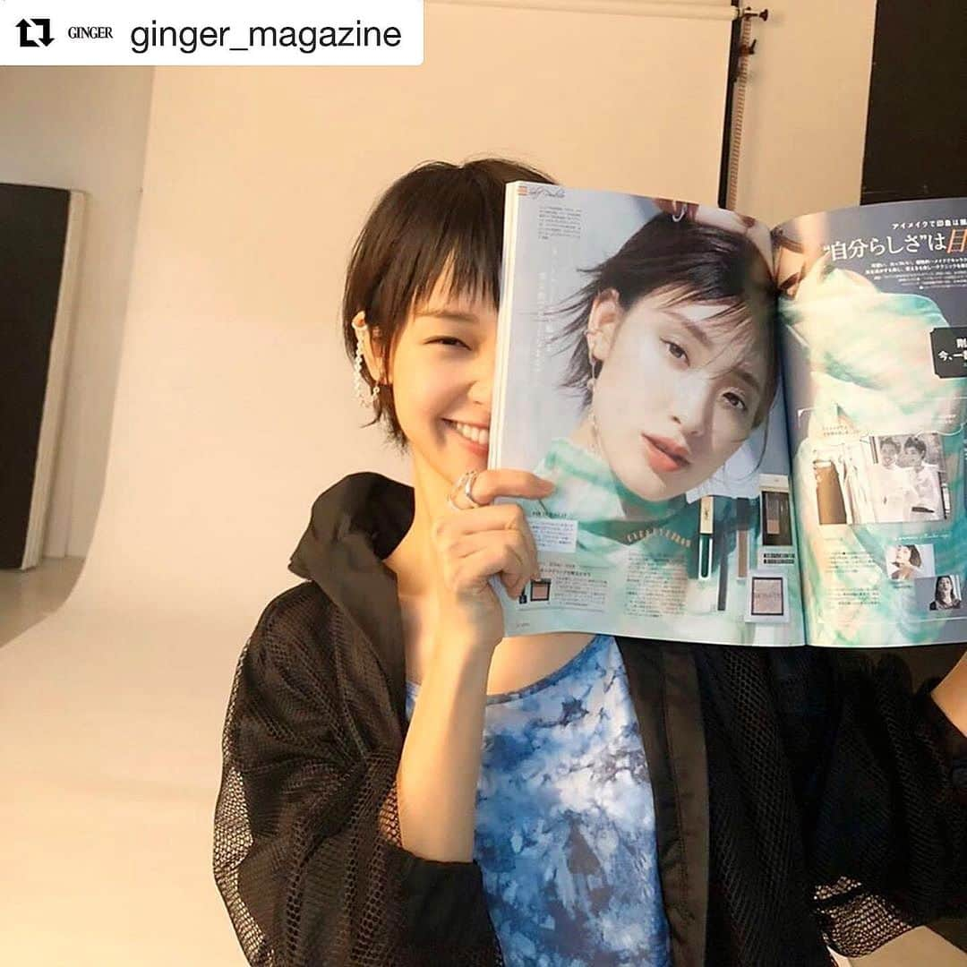 小田切ヒロさんのインスタグラム写真 - (小田切ヒロInstagram)「@ginger_magazine ５月号 ・ 剛力彩芽さんヘアメイクさせて頂きました。 ・ 盛らない目元で印象的に見せるソフトカットクリースで骨格アイメイク。 ・ 自分らしさの魅せかた、是非参考にして頂ければと思います。 ・ #Repost @ginger_magazine with @get_repost ・・・ 5月号のメイク企画に登場してくれた剛力彩芽さん🥰剛力さんが着たいファッションに合わせて、人気ヘア&メイクの小田切ヒロさんがトレンドメイクを提案❣️ . この春おすすめのアイメイク、ぜひチェックしてください🌸 #gingermagazine  #剛力彩芽 #小田切ヒロ  #メイク #オフショット #ginger #gingerweb #ジンジャー」3月28日 23時12分 - hiro.odagiri