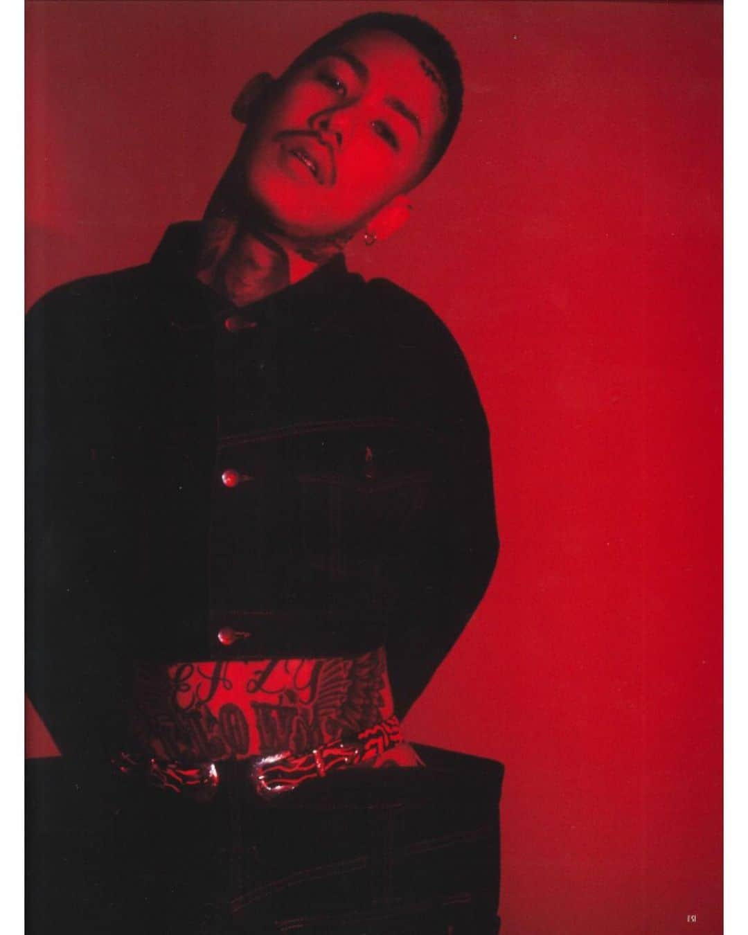 TOGAさんのインスタグラム写真 - (TOGAInstagram)「TOGA VIRILIS SS2020  Double buckle belt featured in @swag.hommes ・ Model @kohh_t20 Photographer @ninagawamika Styling @tkhslmd ・ #togaarchives #togaarchives_online #toga #togavirilis #togavirilis20ss #トーガ #トーガアーカイブス #トーガビリリース #kohh」3月28日 17時00分 - togaarchives