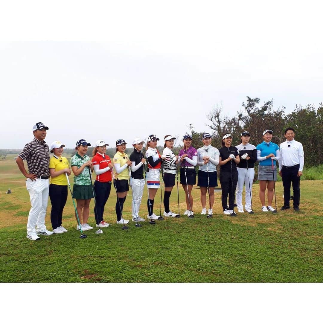 竹山佳林さんのインスタグラム写真 - (竹山佳林Instagram)「番宣です🌟 ・ あす3月29日放送の 『ゴルフサバイバル　チャンピオン大会』 に出場します⛳️ いつもと違い、12人のチャンピオンが集結しての勝負🏌️‍♀️ 良ければ是非見てください😊 ・ BS日テレ 3月29日(日)  20:00〜22:54 『ゴルフサバイバル　season2  チャンピオン大会』 ・ ・ #golf #ゴルフ  #bs日テレ #ゴルフサバイバル #チャンピオン大会 #テレビ番組 #女子プロゴルファー  #newbalance #newbalancegolf  #長谷工コーポレーション #長谷工グループ  #pinggolf #ゴルフレーヴ #golfreve #kasco #titleist」3月28日 18時26分 - karin.takeyama
