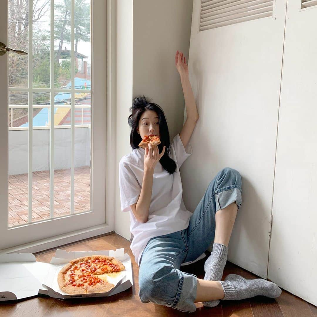 ミナ さんのインスタグラム写真 - (ミナ Instagram)「🍕🍕🍕」3月28日 19時21分 - blossomh_