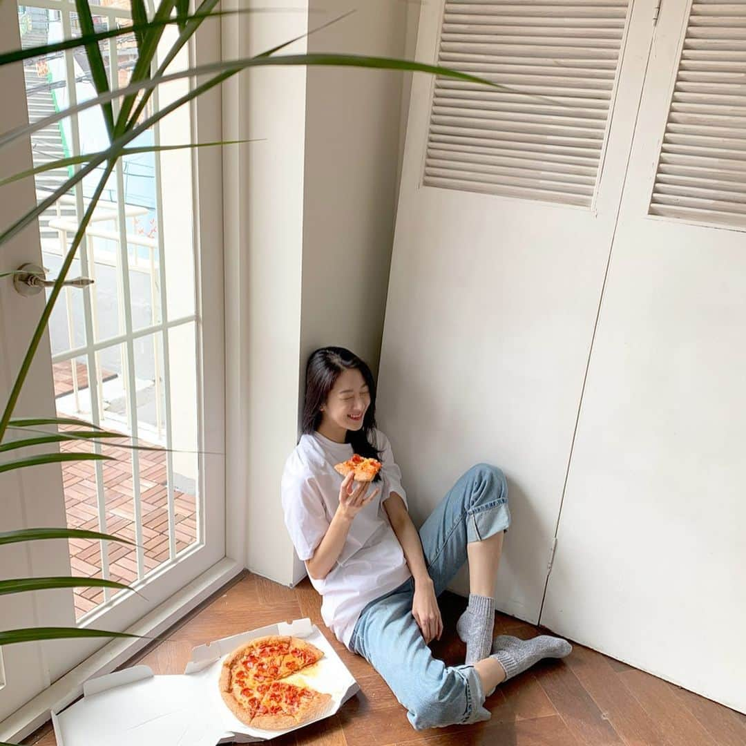 ミナ さんのインスタグラム写真 - (ミナ Instagram)「🍕🍕🍕」3月28日 19時21分 - blossomh_