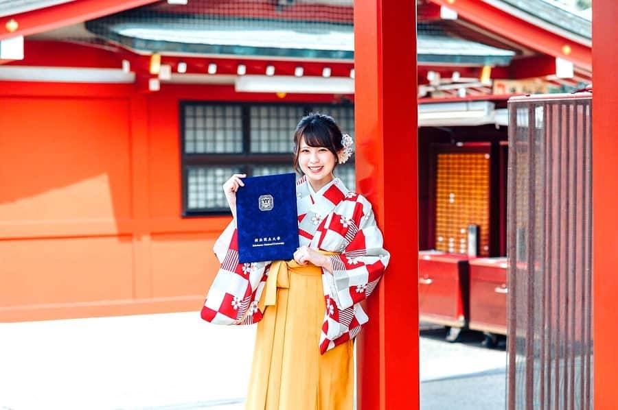 Rinkaのインスタグラム：「横浜国立大学経営学部﻿ 経営システム科学科を卒業しました。﻿ ﻿ ４年間の日々、毎日が宝物！﻿ 周りの方に助けてもらいながら﻿ 泣いたり笑ったり﻿ 本当にありがとうの気持ちでいっぱいです🌸  春からは社会人、がんばります🍛  #投稿の画質は悪いくらいがちょうどいい」