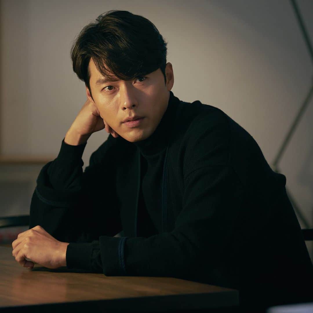 ヒョンビンのインスタグラム：「[2018.10] Media interview for "Rampant". —— #hyunbin #현빈 #ヒョンビン #玄彬」