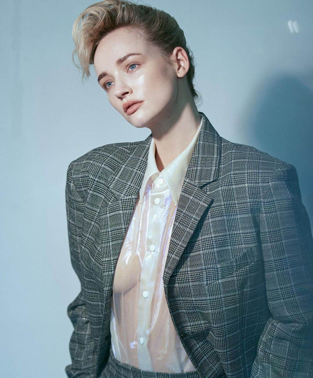 リヴ・オドリスコールのインスタグラム：「H I S &  H E R S - New editorial I art directed for @beautycitizennz  Photo: @mikerookephoto  Styling: @victoriaharvy  Models: me & @themichaelwhittaker  Makeup: @leisa.w.hairandmakeup  Looks: @zambesisince79 ❤️」