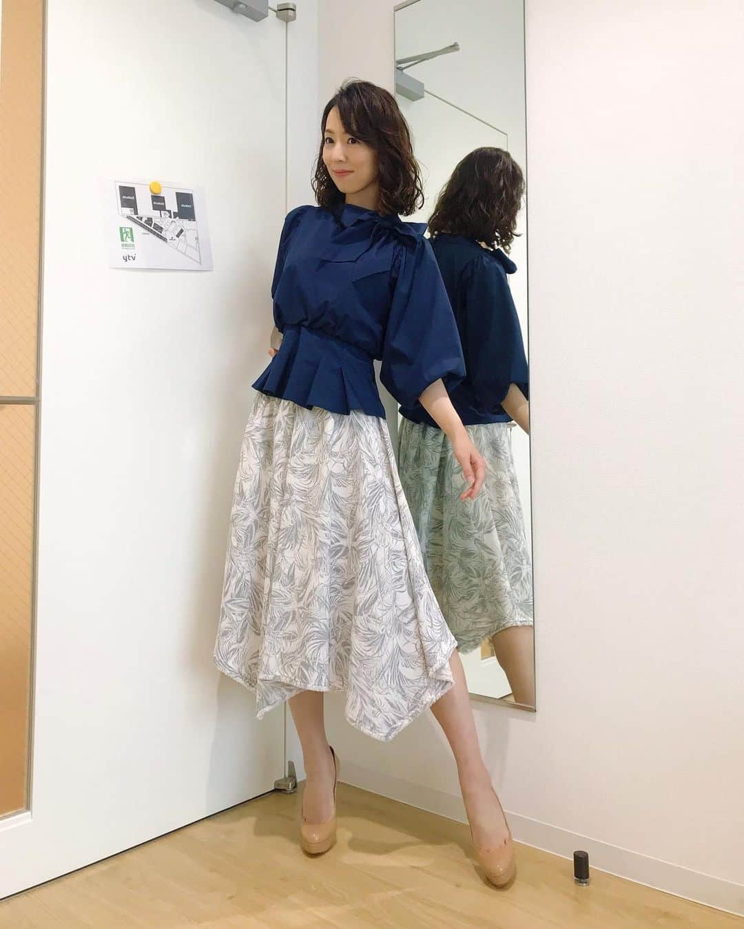 丸田佳奈さんのインスタグラム写真 - (丸田佳奈Instagram)「3月29日(日) 13:30〜  読売テレビ そこまで言って委員会NP  http://www.ytv.co.jp/iinkai/  出演します。  今回は、新型コロナウイルス感染拡大の中、 「今、踏ん張らなければならない省庁ＴＯＰ５」を独自ランキング。 元気が出る応援ソングと共に発表し、 徹底討論いたします！  是非ご覧ください。  #そこまで言って委員会  #委員会 #読売テレビ #ytv #出演 #パネリスト #パネラー #コメンテーター #医師 #新型コロナウイルス #コロナ #covid_19  #感染拡大 #オーバーシュート #集団感染 #医療崩壊 #安倍政権 #省庁 #厚生労働省 #財務省 #政府 #政策 #危機管理 #危機意識 #正しい知識 #思いよ伝われ」3月28日 23時57分 - kanamaruta