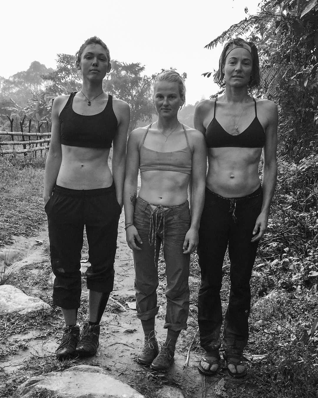 エミリー・ハリントンのインスタグラム：「Starting a new thing: #RequiredRewind because most of us are stuck at home & let’s be real: Those home workouts are gonna start to get stale 😆....It’s kind of fun to have some memories to look back on and inspire that future dreaming process. Right???? This one is from fall 2014: @thenorthface/ @natgeo expedition to Myanmar to attempt to measure and climb the tallest peak - Hkakabo Razi. So many untold stories from this journey: the death train 🚂, the arms dealer 🔫, missing climbers, a helicopter crash 🚁, “town arrest”, motorcycles 🏍, 125 miles in the jungle, intense heat 🔥, intense cold 🥶, intense wind 💨, running out of food, snakes 🐍 , the list goes on.... This photo is from the end when we finally emerged from the jungle and knew were were headed home. Ragged, depleted, drained, empty. That’s how I remember feeling. But also full to the brim with experience.  The ironic thing about that trip looking back is that we didn’t do anything remarkable. Nothing was really accomplished. But a lot happened. We visited a place that seemed frozen in time. We took a wild journey on foot through dense jungle all the way to over 18,000ft in the Himalaya. We failed to climb a mountain. We felt what it was like to truly be hungry. We had the tiniest taste of how many people in the world live. We battled eachother as teammates, made up, battled again. Personalities clashed. And then we came home.  It was a trip that felt like it would never end. A lot of it was completely miserable. I was homesick most of the time. But looking back I remember only the good stuff. The perfectly clear clean water you could drink anywhere without purifying. The fried cashews we rarely got to have but tasted better than any food I’ve ever eaten.  Sleeping soundly on the floors of families’ homes in villages during our weeks of walking through the jungle. The rugged isolation of those peaks - the very edge of the Himalaya but seemingly forgotten by the rest of the world.  I’ll keep posting more stories from this journey and others in the coming weeks. Until then, dream on and #neverstopexploring // @hilareenelson // @taylorfreesolo // @renan_ozturk // @coryrichards // #MyanmarClimb //」