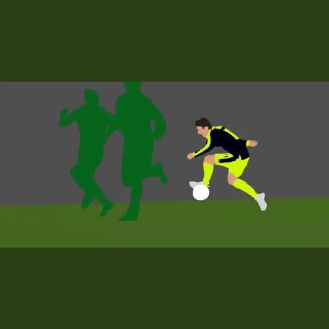 メスト・エジルのインスタグラム：「Found this one today 🔥🔥 My favourite goal of my career so far. 🙌🏼 At least there’s some time to watch a couple of games from the past during the lockdown. Whatever you are doing right now... make sure you stay at home!  #StayHomeSaveLives #M1Ö 🎥: @danhardmandesign」