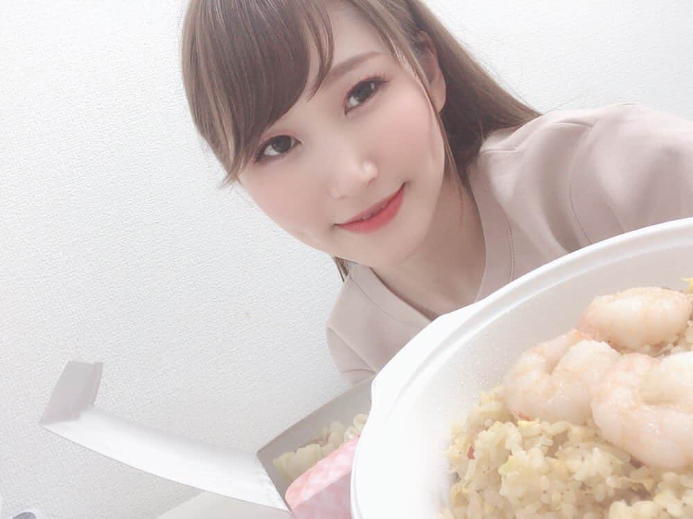 三原ほのかのインスタグラム：「エリア66さんでの撮影会ありがとうございました(*^^*)今年初めてのエリアさんでの撮影会でした☺️ そんな呑気なこと言ってられないけれどこうゆう時はいっぱい食べていっぱい寝て元気をつけましょう！  #三原ほのか  #miharahonoka  #巨乳」