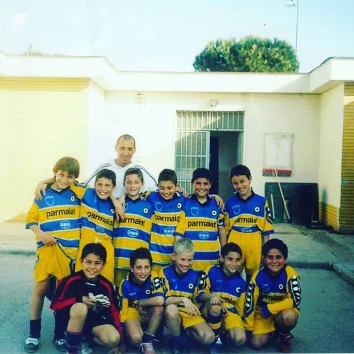 ルイージ・セーペのインスタグラム：「Ricordi indelebili...predestinato? @parmacalcio1913 #iorestoacasa」