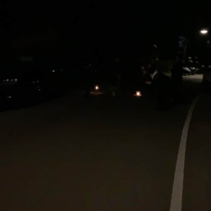 宮市亮のインスタグラム：「最近ドイツでは21時に距離を置きながらですが市民がお医者さん、看護師さん、そしてコロナと闘ってる世界中の方々に向けて拍手を送ります。 コロナの最前線に立ち続けて治療に当たっている皆さんに少しでも感謝の思いが届きますように。」