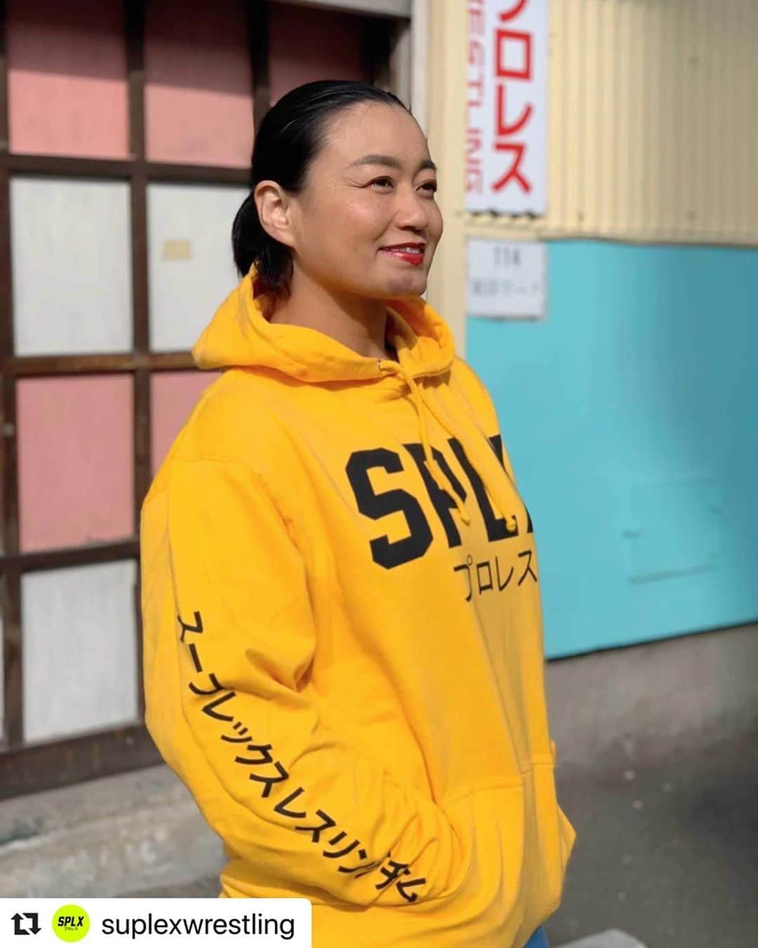 里村明衣子さんのインスタグラム写真 - (里村明衣子Instagram)「#Repost @suplexwrestling with @make_repost ・・・ SuplexApparel.com | GOLD HOODIE worn by SPLX Athlete Meiko Satomura in Sendai, Japan. . . . . #meikosatomura #meiko #satomura #sendai #fightclubpro #worldchampion #sendaigirls #progresswrestling #womenschampion #gaea #gaeaism #gaeajapan #japan #korakuenhall #ajakong #femaleathlete #legend #teamsuplex #teamsplx #splxapparel #splxwrestling #splx #プロレス #splxプロレス」3月29日 7時23分 - meiko_satomura
