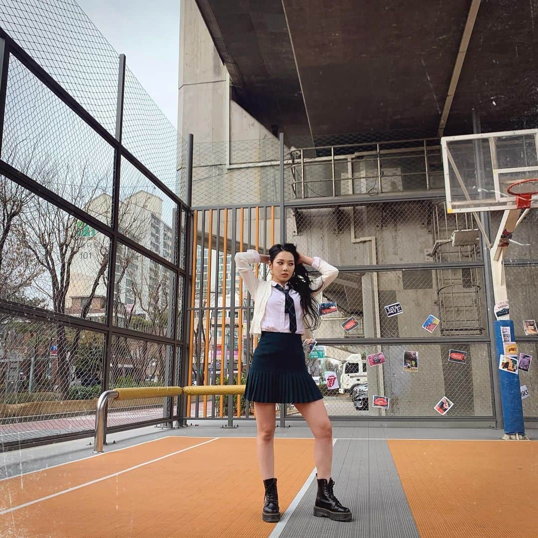 ソミンさんのインスタグラム写真 - (ソミンInstagram)「Go baby🧡」3月29日 9時27分 - somin_jeon0822