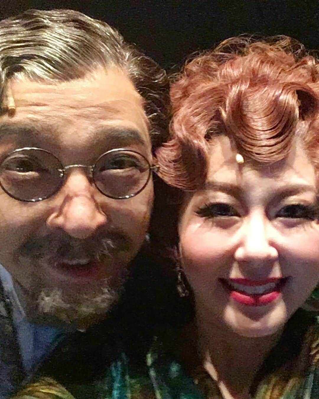 堀内敬子さんのインスタグラム写真 - (堀内敬子Instagram)「アナスタシアの仲間。 石川禅さん。  あらゆるミュージカルにご出演している、禅さん。 全てを分かっている上で、私達を包み込んでくださいます！ 禅さんの技術は、複雑に構築されているので、真似できない。熟練の凄さを感じます。  パレードという作品では、検察側だったので、私は、禅さんを、ずーっと睨みつけていましたが。。 アナスタシアでは、愛しあう仲。  共演出来て幸せです！  大阪までキャスト スタッフに会えないのは、なんだか淋しいです。  #アナスタシア #anastasia  #石川禅」3月29日 11時36分 - horiuchi_keiko