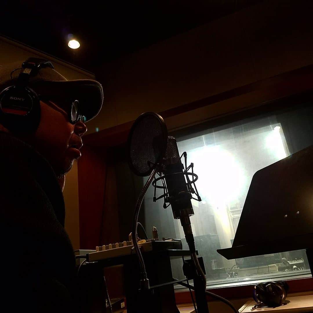 田中知之さんのインスタグラム写真 - (田中知之Instagram)「I'm recording my voice for my new track.  #stayatstudio」3月29日 13時56分 - tomoyukitanaka