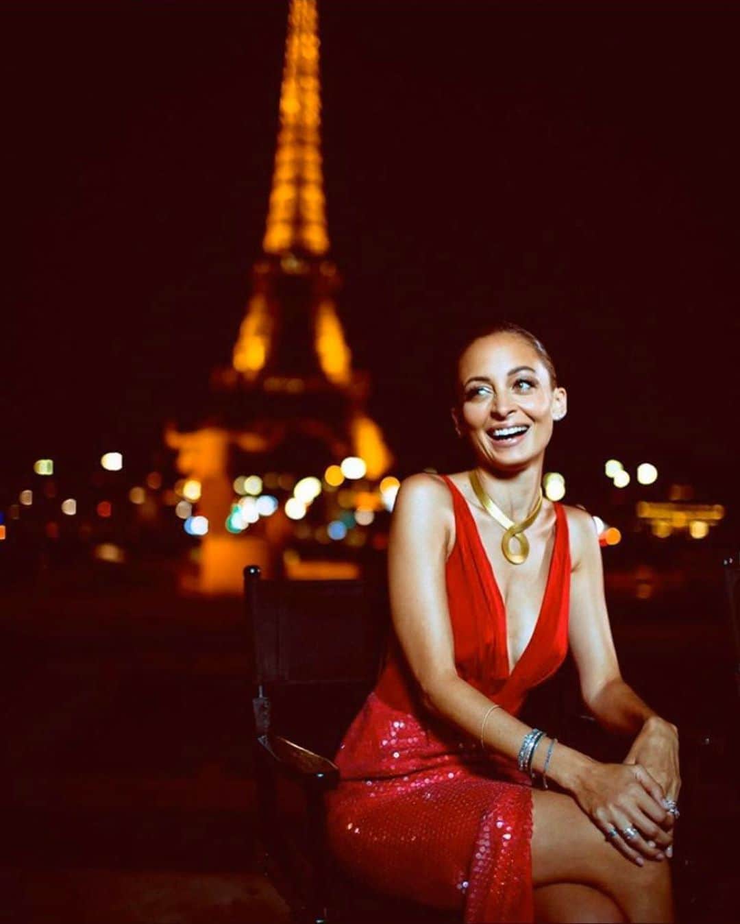 ジョエル・マッデンのインスタグラム：「@makingthecuttv @nicolerichie ❤️」