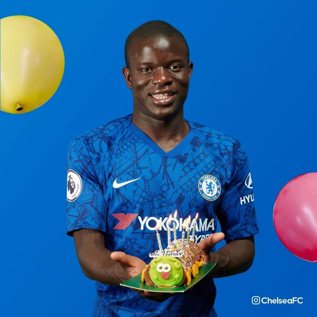 チェルシーFCさんのインスタグラム写真 - (チェルシーFCInstagram)「Happy birthday, @nglkante! 🥳🎈 #CFC #Chelsea」3月29日 15時50分 - chelseafc