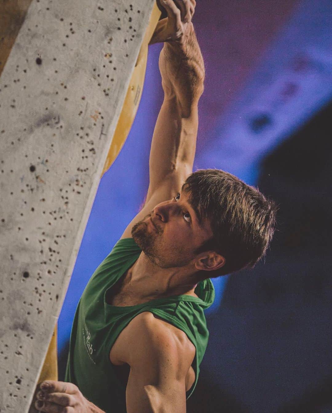 ヤン・ホイヤーのインスタグラム：「Exactly two weeks ago I competed at the CWIF. Crazy how quickly life can change and how things we take for granted can become inconceivable for the foreseeable future. @mammut_swiss1862 @madrockclimbing 📸 @lenadrapella」