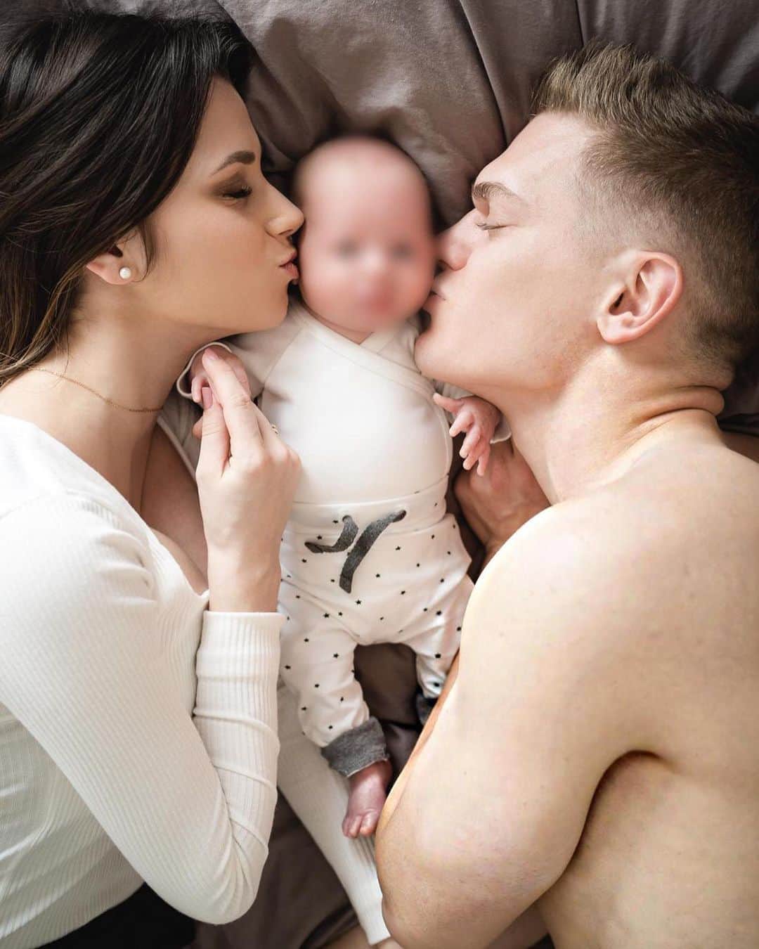 のインスタグラム：「Immer bei euch 😘」