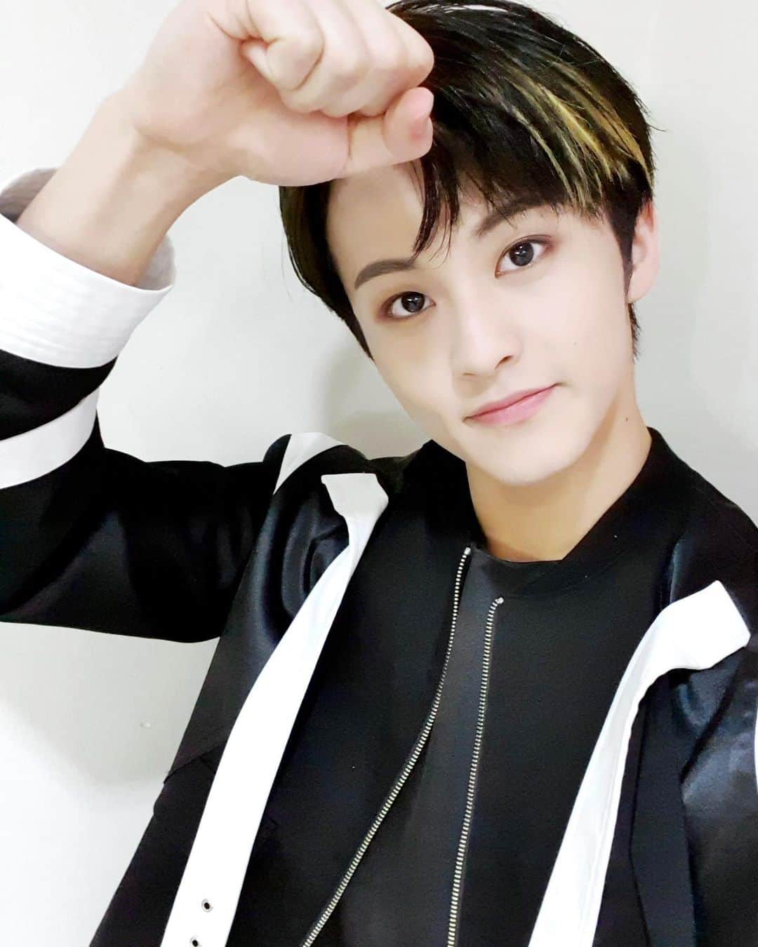 NCT 127のインスタグラム