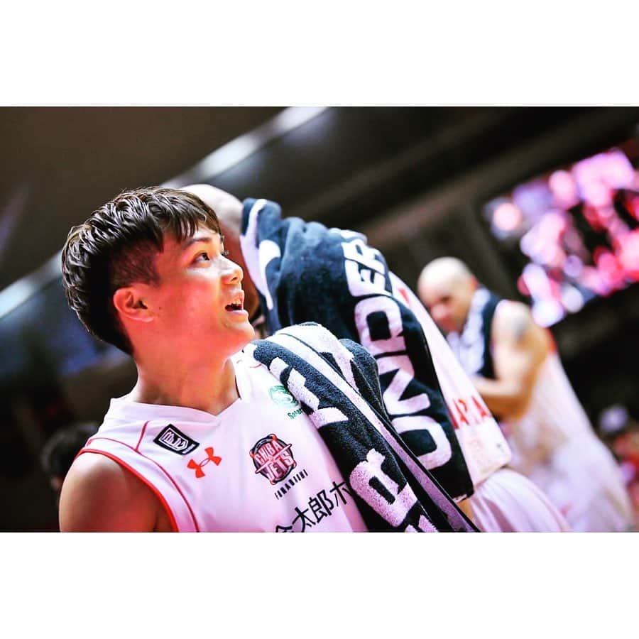 のインスタグラム：「今シーズンも沢山の応援ありがとうございました。千葉ジェッツに関わる全ての人に感謝しています。  また元気な姿でお会いしましょう。  #chibajets」