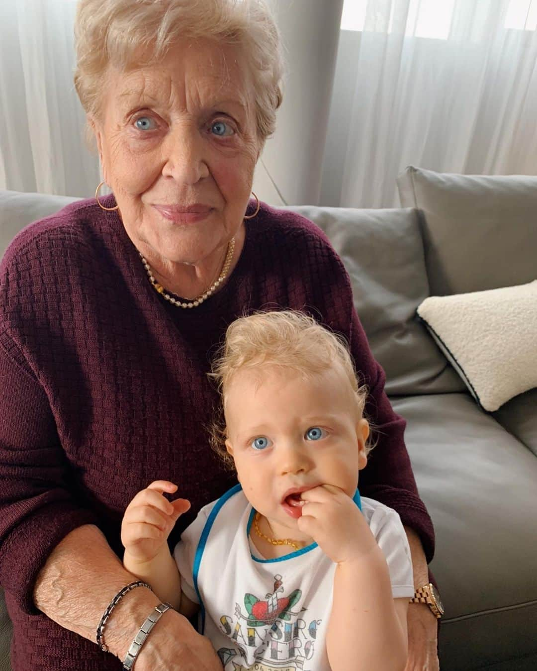 フェデスさんのインスタグラム写真 - (フェデスInstagram)「Sperando di poterti riabbracciare presto, tanti auguri nonna! 89 anni e non sentirli ❤️ ti vogliamo bene」3月29日 20時37分 - fedez