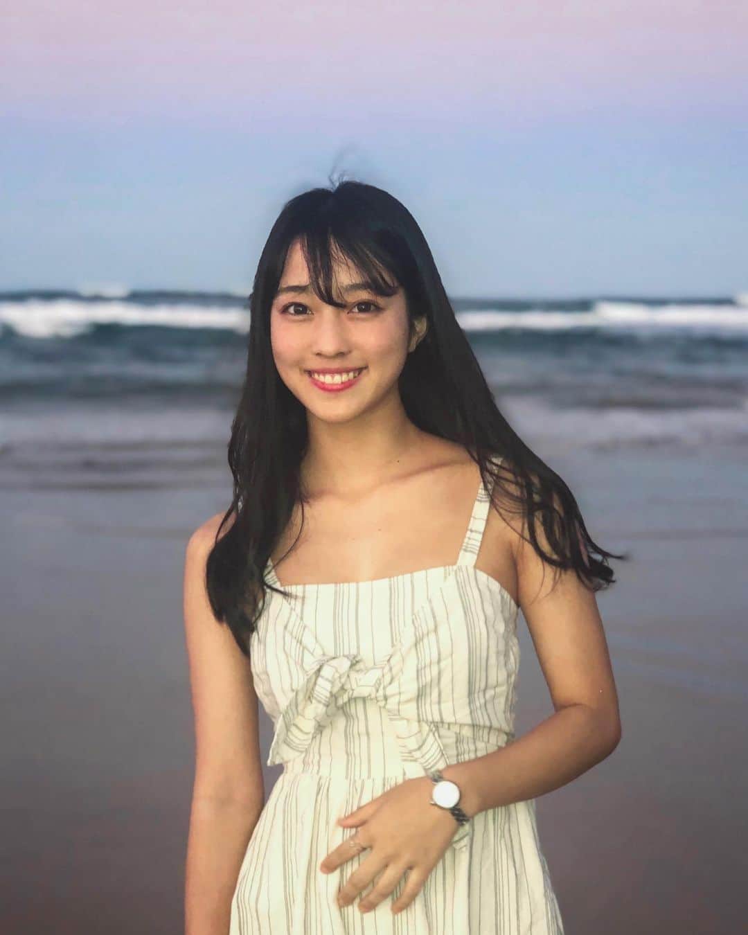 川畑綾理のインスタグラム：「配信,応援してくれた方々、本当にありがとうございました‼︎(^^) 楽しかった〜‼︎☺︎ . . .  #オーストラリア #オーストラリア旅行 #サーフィン #ゴールドコースト #バイロンベイ #サーファーズパラダイス #旅行 #海外旅行 #旅行好きな人と繋がりたい #今日の服 #ポートレート #いいね返し #フォロー返します #australia #australiatrip #goldcoast #queensland #byronbay #surf #coolangatta #surfersparadise #travelgram #travel #ootd #fashion #l4l #f4f #シブサン #プラチナムプロダクション #platinumproduction」