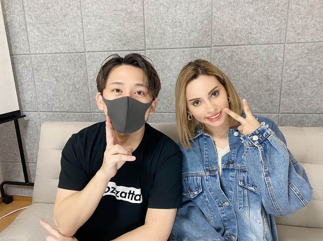 のインスタグラム：「バネちゃんと 8年ぶりに再会。  綺麗すぎて目を合わせられませんでした🥀  婚活してる人、 真剣に恋バナしてくれる人、 随時募集中ですDMください。  よろしくお願いします🥀  #カブ婚  #婚活  #婚活YouTuber  #モテたい」