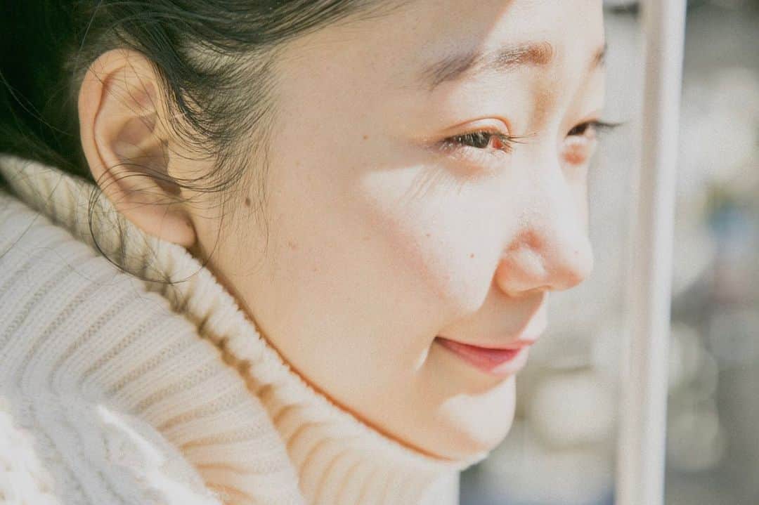 斎藤なりのインスタグラム：「音楽と映画と本🌿」