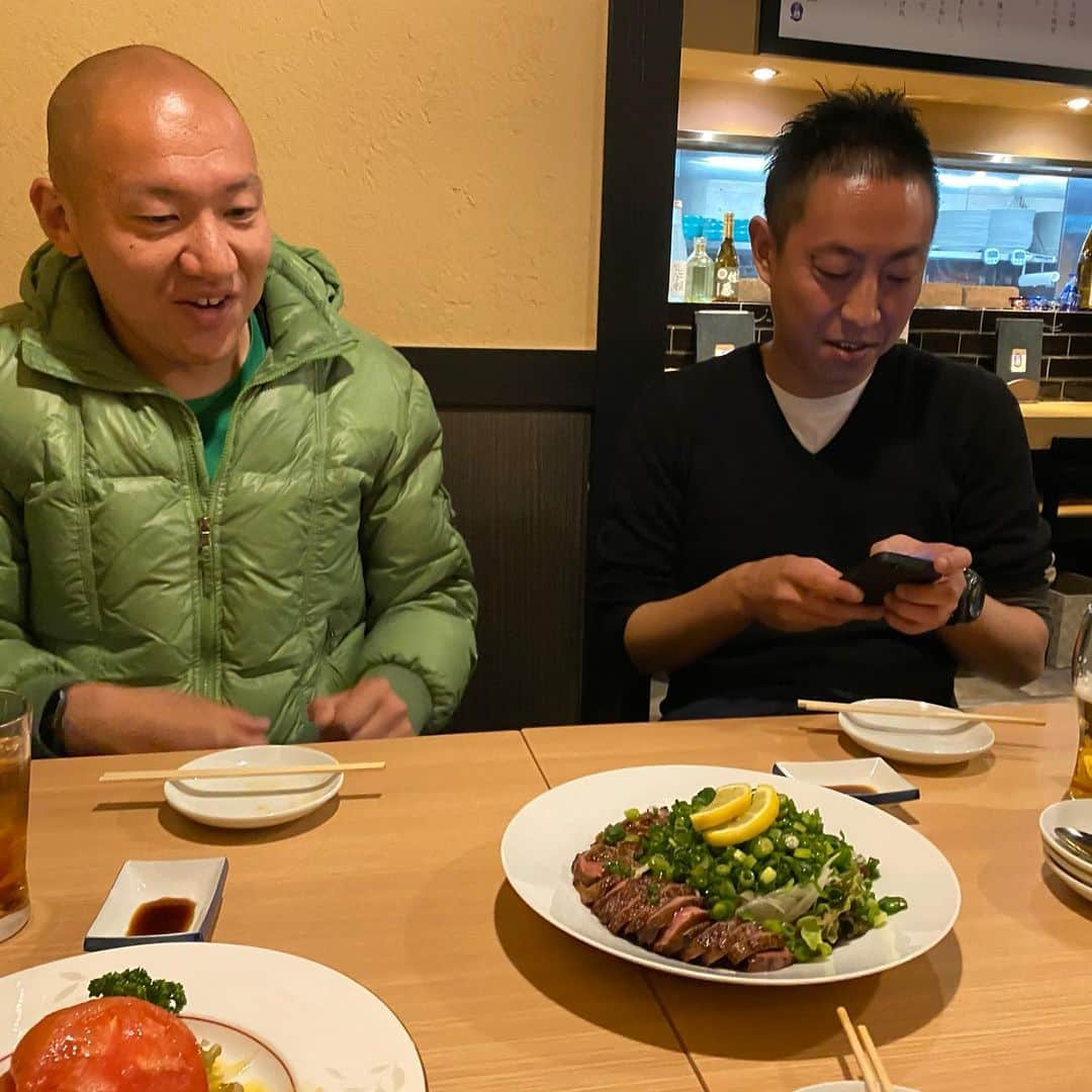 村本大輔さんのインスタグラム写真 - (村本大輔Instagram)「仙台独演会 こんな日にキャンセルも少なくありがとうございました 明日は福島  #ドキュメンタリー番組のディレクターがまたきてくれた #明日もくるらしい #明日はめっちゃお客さん少ないのに #その分感染率少ないからいっか #福島に泊まって福島の夜を満喫する #シークレットコメディ０時から流れてるので会員登録して聞いてね」3月30日 0時08分 - muramotodaisuke1125