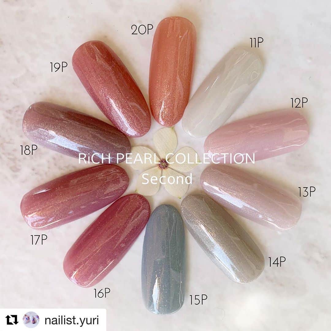 initygel_officialさんのインスタグラム写真 - (initygel_officialInstagram)「INITYエデュケーターのYuri先生が Rich pearl collection second  を使用しキレイなチップを作ってくださいました💅 是非ご参考にしてみてください😌 @nailist.yuri  #Repost @nailist.yuri with @get_repost ・・・ INITY  さんから新色 「RiCH PEARL COLLECTION Second」が発売されます💎🌸4月20日発売予定💕肌馴染みが良く、とっても美しいパールカラーです♡ #naildesign #nail #nailart  #ネイルアート#ネイルデザイン #Japanesenail #beauty#美甲#指甲#springnails #キラキラネイル #大人ネイル#シアーネイル#リッチパールコレクション#リッチパールコレクションセカンド #inity #initygel #richpearlcollection #richpearlcollectionsecond」3月30日 12時50分 - initygel_official