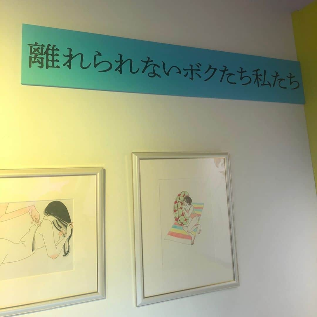 村上愛さんのインスタグラム写真 - (村上愛Instagram)「. . . . あいちゃんと #たなかみさき展 デートしたとき♡ . . かわいい絵がたくさんできゅんきゅんした☺️ . . . #お家で色んな写真を見返して浸る🌼」3月30日 11時24分 - meg_5683