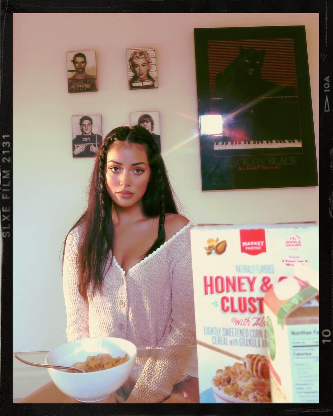 シンディ・キンバリーさんのインスタグラム写真 - (シンディ・キンバリーInstagram)「my 3rd breakfast of the day  @revolve」3月30日 4時13分 - wolfiecindy