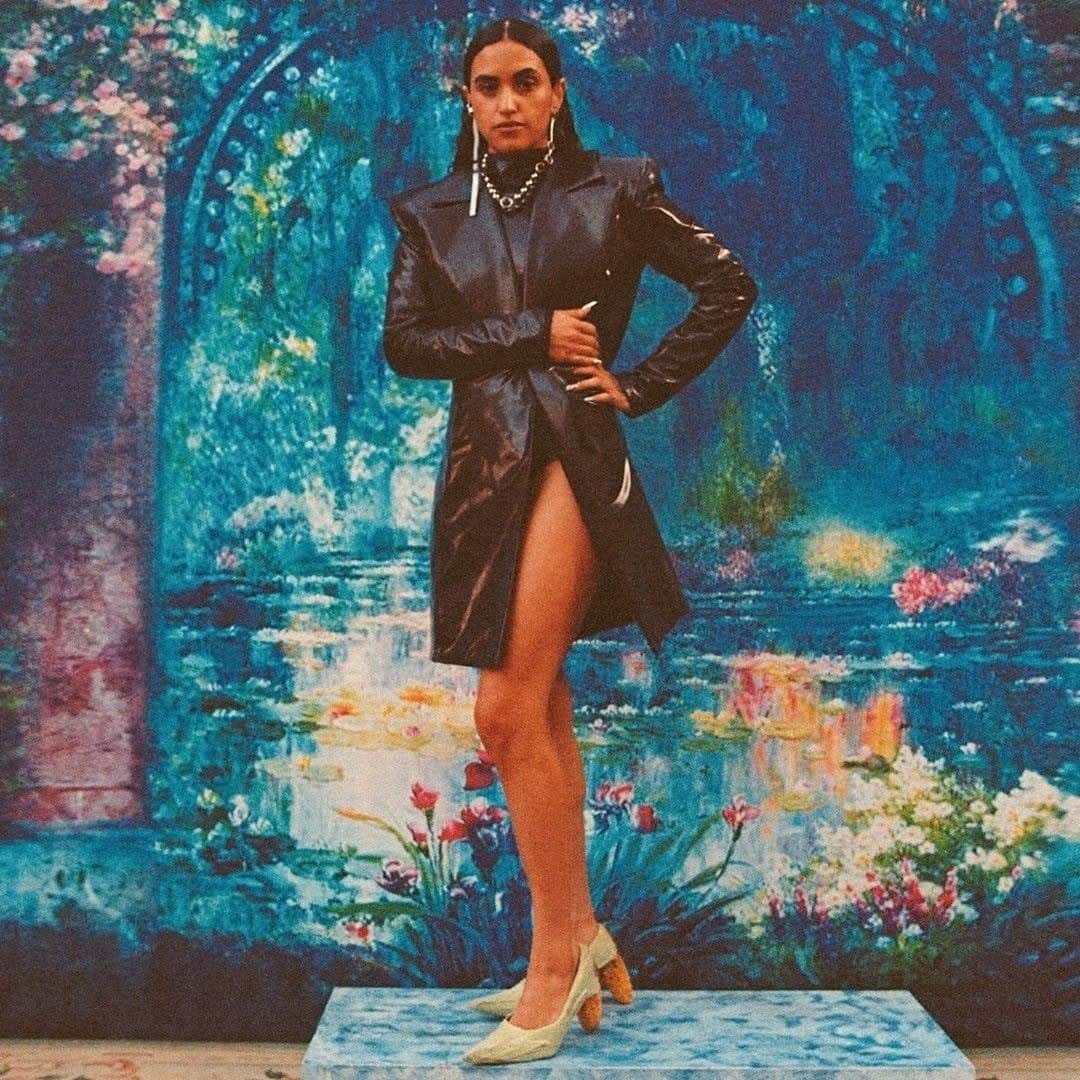 Vogue Runwayさんのインスタグラム写真 - (Vogue RunwayInstagram)「Musician Lorely Rodriguez (@empressof) isn’t really into heels—which could explain why she wear heels made of corn for her new album art. Find out more about these very eco-friendly heels at the link in bio.」3月30日 6時20分 - voguerunway