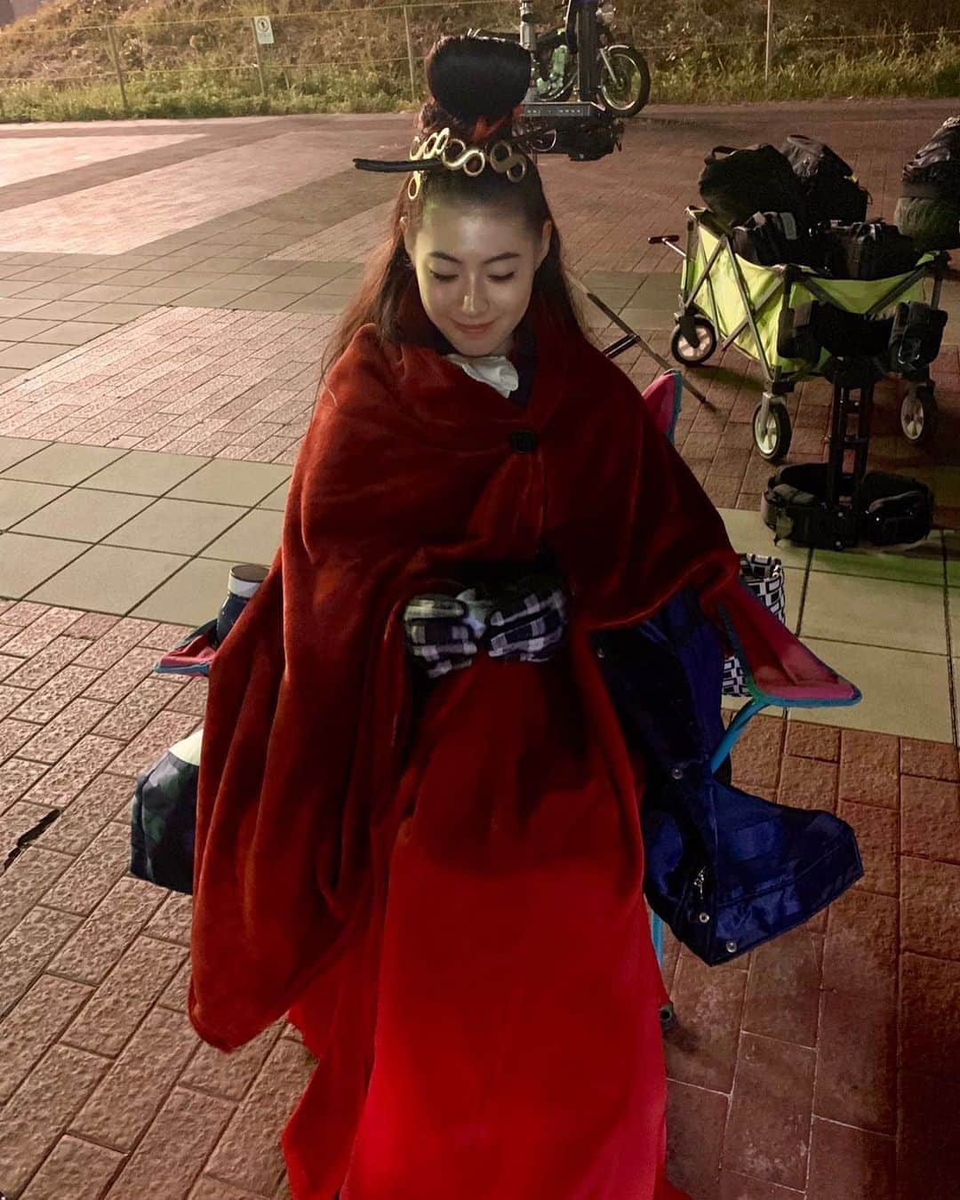 瀧本美織のインスタグラム：「本日夜9時〜BS4K放送あります👶🏻見逃しちゃった方はぜひ！  #ドラマ  #金魚姫  #nhk  #b4k  #リュウ」
