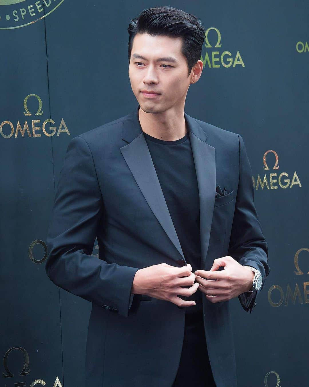 ヒョンビンさんのインスタグラム写真 - (ヒョンビンInstagram)「[2019.09.09] Hyun Bin attends the photocall for OMEGA Speedmaster Apollo 11 - 50th Anniversary Moon Landing. —— #hyunbin #현빈 #ヒョンビン #玄彬」3月30日 8時59分 - withhyunbin