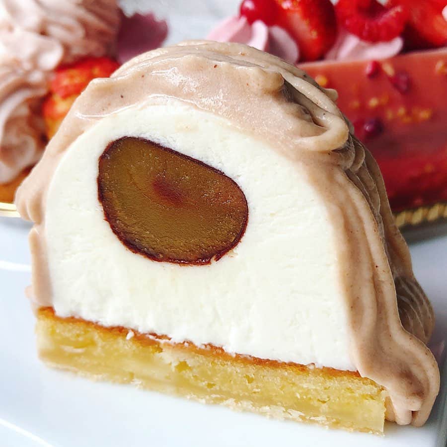 里井真由美のグルメインスタ