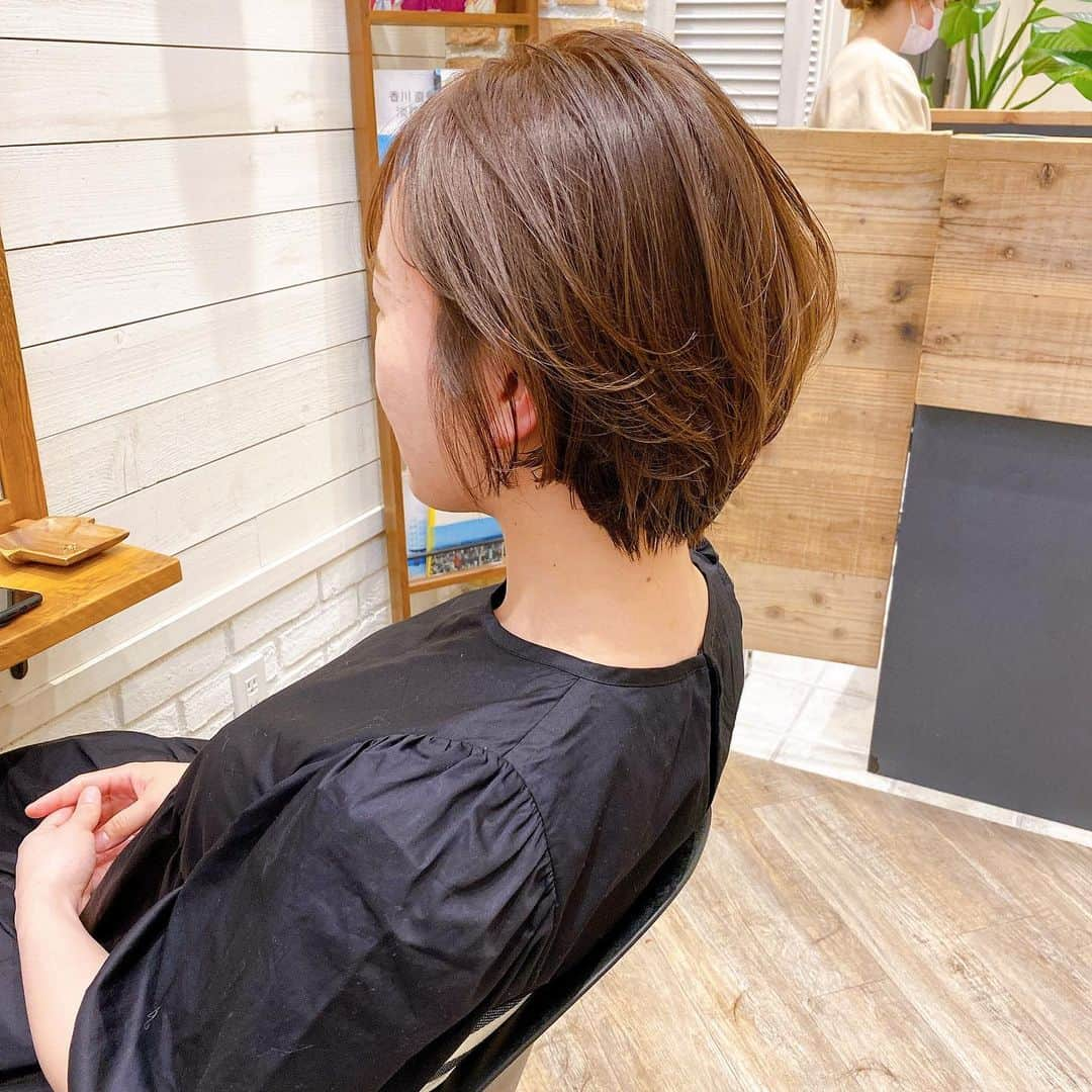 金子真由美さんのインスタグラム写真 - (金子真由美Instagram)「* short hair🧡 * →before * #ヘアカット #ショートヘア #ショートボブ #ボブ #ショート #ショートカット #ばっさりカット」3月30日 9時35分 - kanekomayumi12