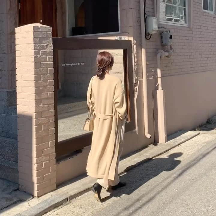 Chuuのインスタグラム：「츄멤님들은 어떤 스타일을 가장 선호하세요?!✨」
