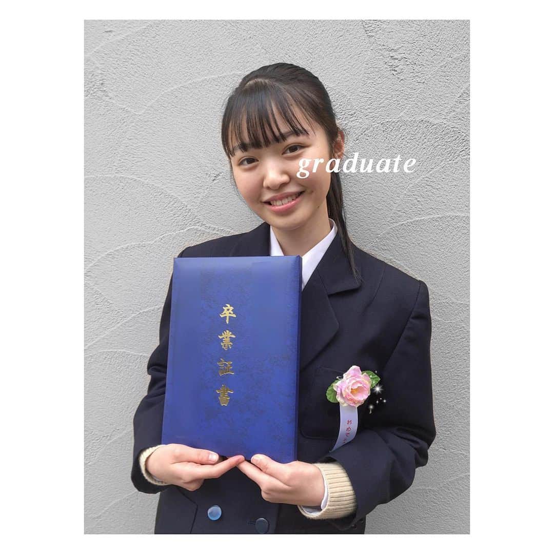 柳澤ゆいのインスタグラム：「・ 無事、中学校を卒業しました＾＾ 沢山楽しかったナ..❤︎ 素敵な仲間に出会えて幸せでした🍒 ありがとうございました ！ ・ ・ #中学3年生#卒業#🎓」