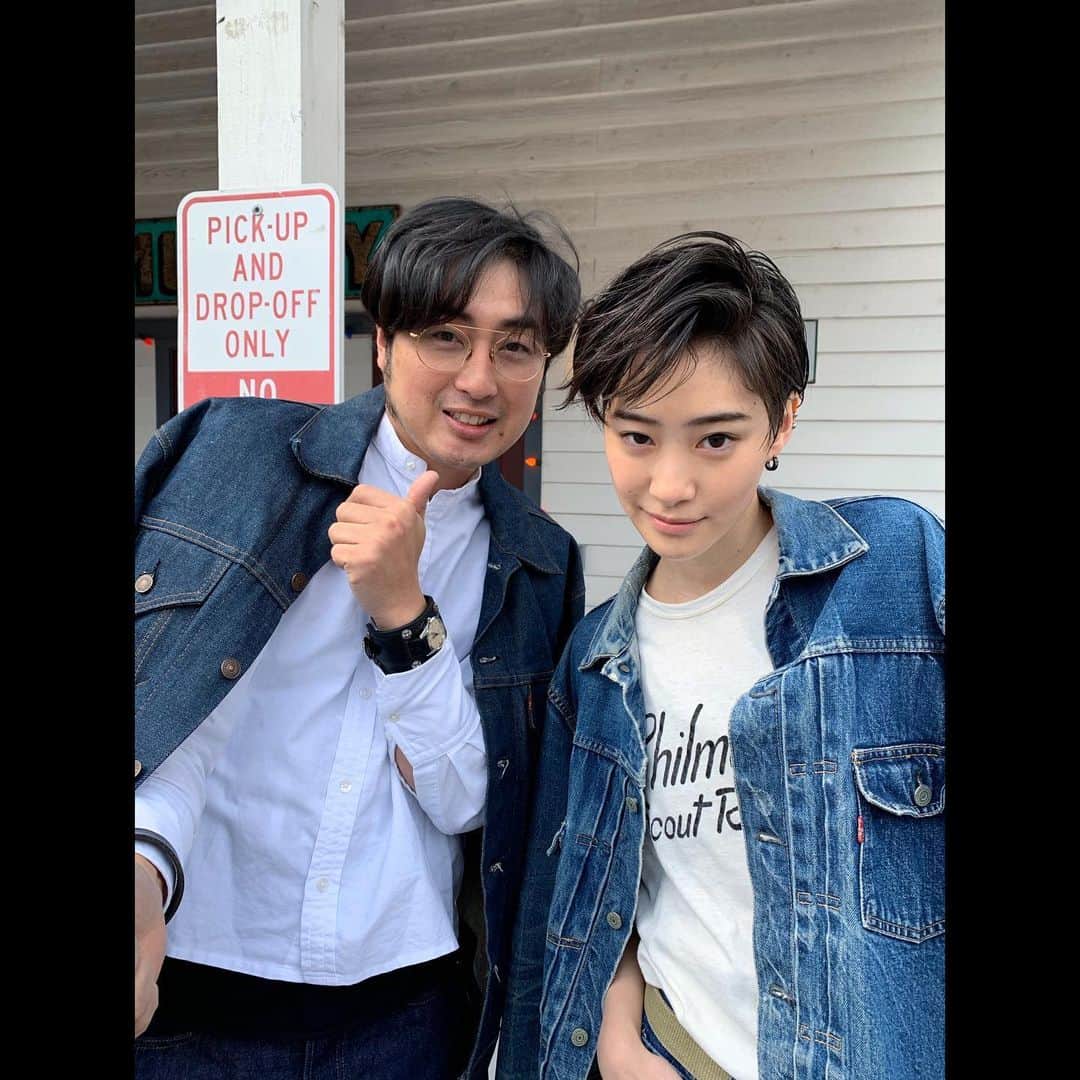 のインスタグラム：「今回のGQのオフショットは森口さんと！ 森口さんといえば勝手にヴィンテージとデニムのイメージが強くて...!! デニムのセットアップでツーショット撮れて嬉しかったです👍」