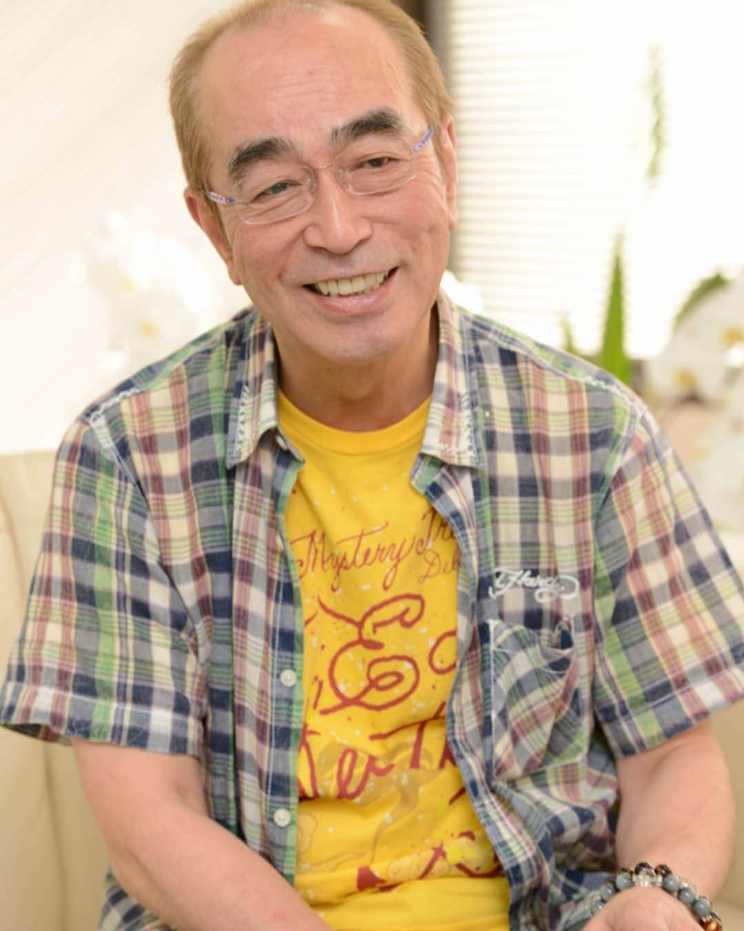 アマルのインスタグラム：「嘘でしょ😭まじでショック。日本にいたときテレビで見ていつも笑ってた。まじで信じられない😭😭😭😭😭😭😭 ショック🥺」