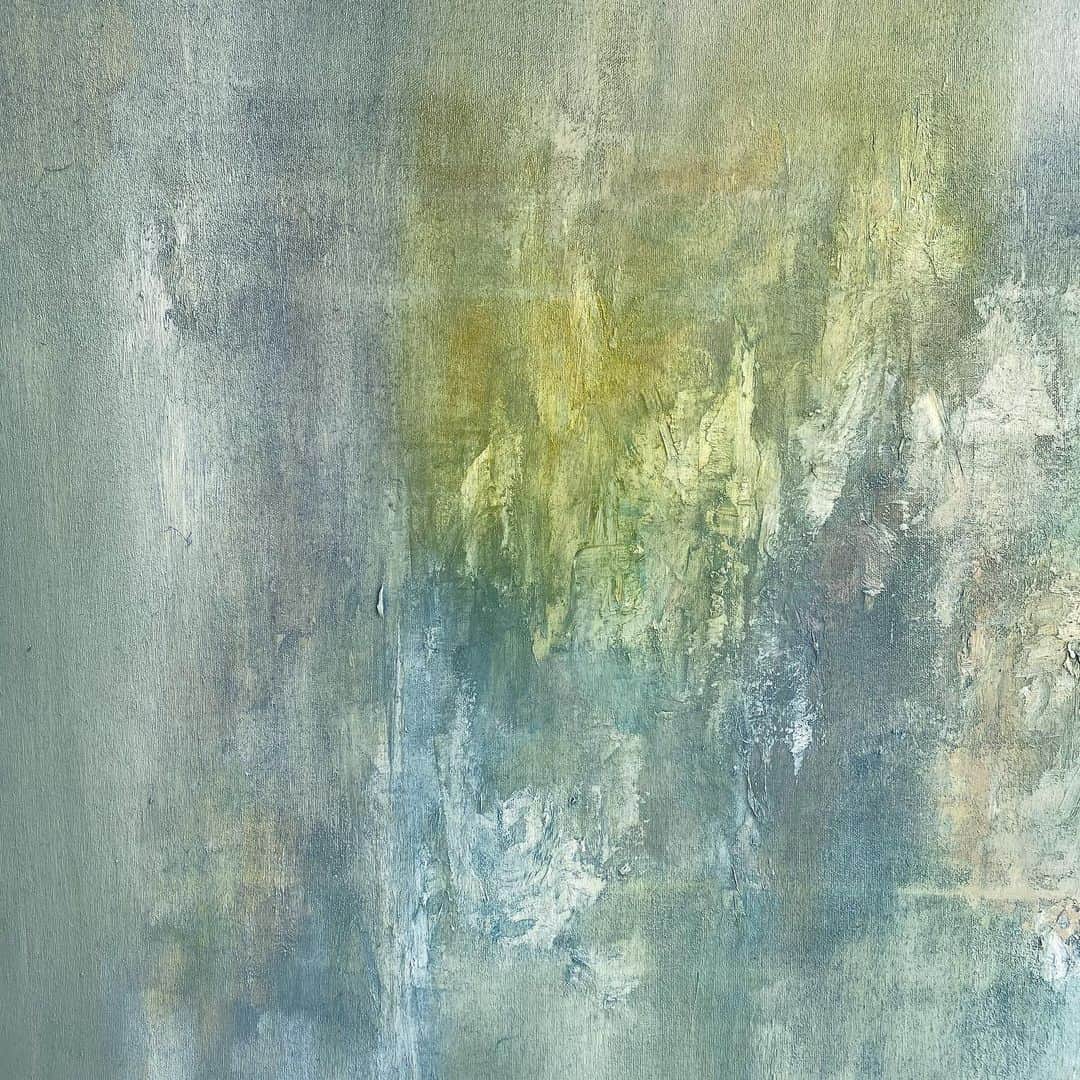 中瀬萌のインスタグラム：「#WorkinProgress  Mar 30. 2020」