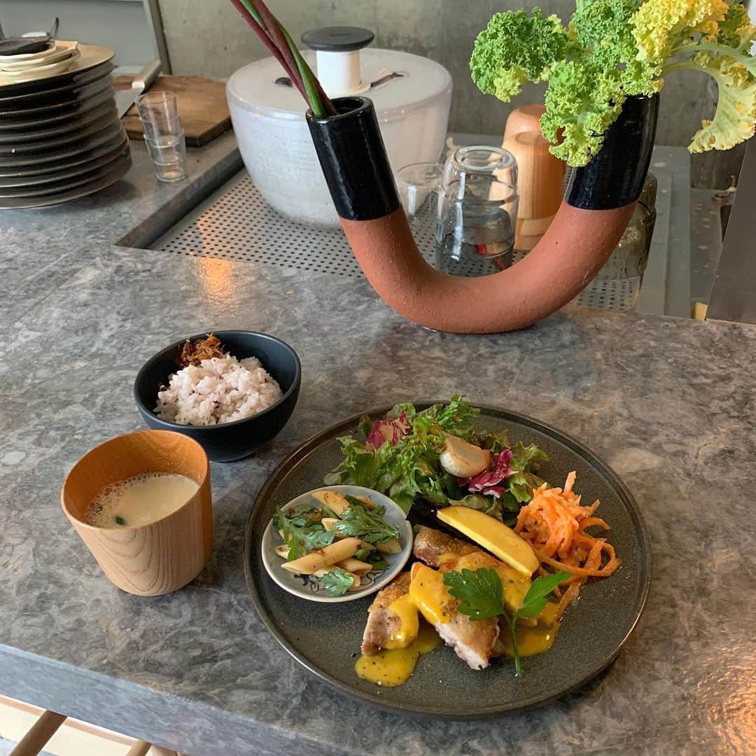 宇佐美佳奈のグルメインスタ