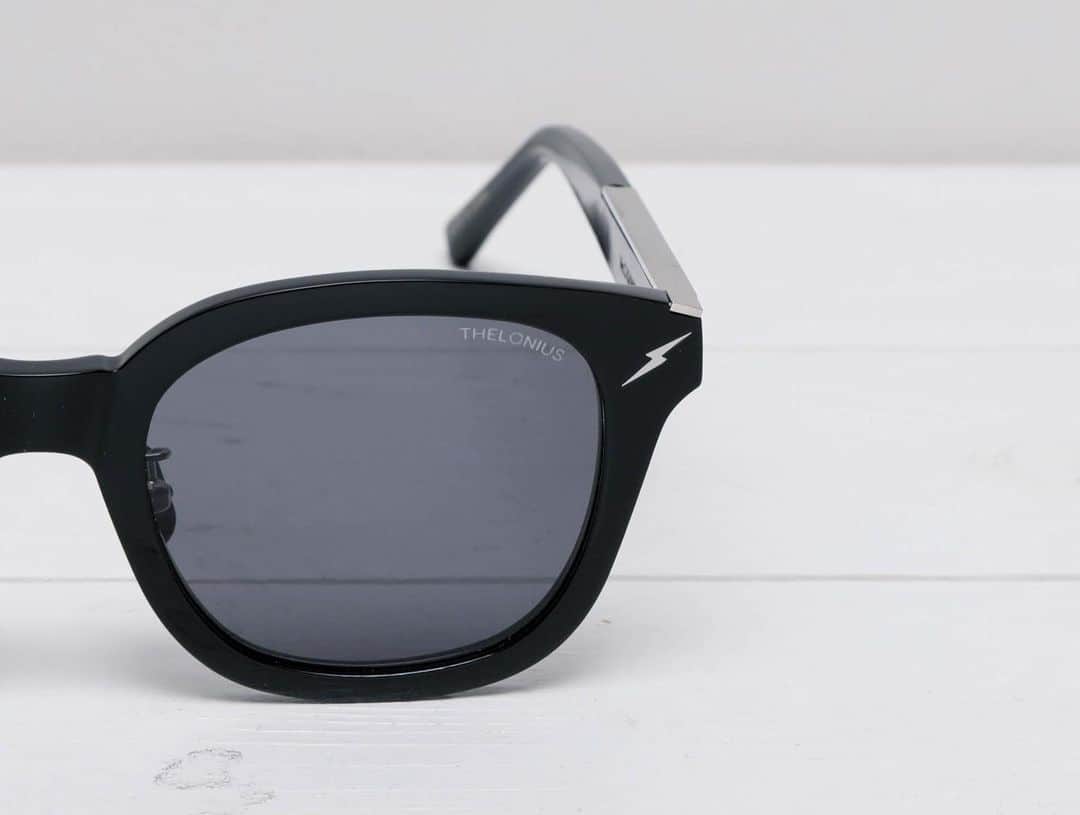 白鳥雪之丞さんのインスタグラム写真 - (白鳥雪之丞Instagram)「TEARS OF SWAN×SATURDAY NiTE×Mr.CASANOVA-THELONIUS SUNGLASSES.GLASSESになります!! 仙台PARCO2店頭、official webshopでも引き続きオーダー受付中ですので宜しくお願い致します(^^)🕶🏬💻 http://tears-of-swan.shop-pro.jp/?pid=147581459 (4月中旬販売開始、モデル着用BLACK) ※プロフィール下のURLからofficial websiteがご覧頂けます  仙台PARCO2 DAY:2020.3/25(wed)〜3/30(mon) TIME:10:00〜21:00 PLACE: 宮城県仙台市青葉区中央3-7-5 　2F 正面通路特設会場 TEL:022-774-800  @tears_of_swan  #tearsofswan #saturdaynite #fab76 #thelonius @mr_casanova_eyewear  #mr_casanova_eyewear  #sunglasses  #glasses  #サングラス #眼鏡」3月30日 15時34分 - yukinojoeshiratori